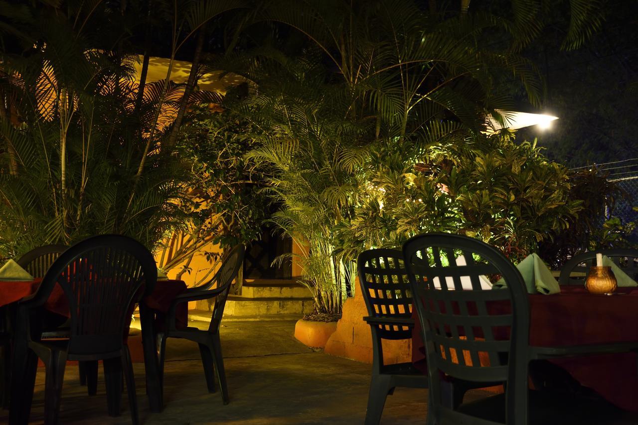 Sunrise Club Hotel Negril Exterior photo